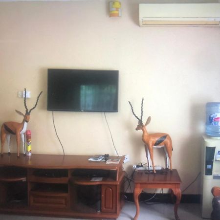 Tatys Homestay Dar-es-Salaam Eksteriør bilde