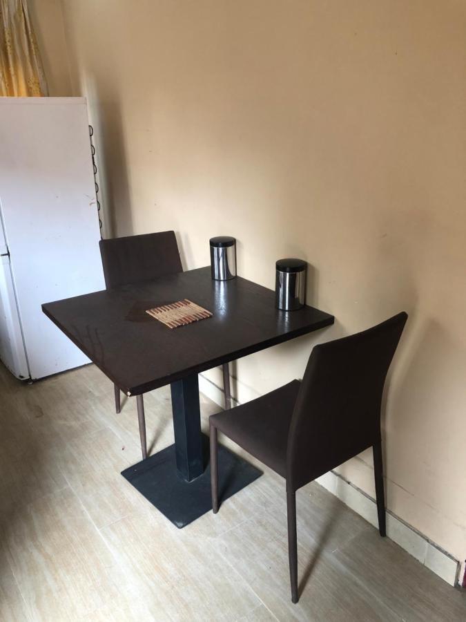 Tatys Homestay Dar-es-Salaam Eksteriør bilde