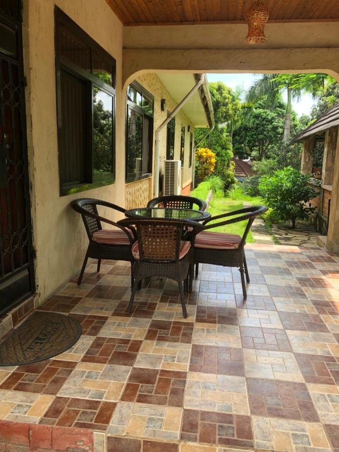 Tatys Homestay Dar-es-Salaam Eksteriør bilde
